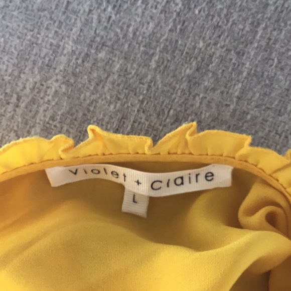 Violet+Claire Yellow long sleeve blouse $40 Size L - Picture 4 of 5
